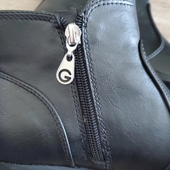 🆕️ G by Guess Towny Bootie - Picture 15 of 15